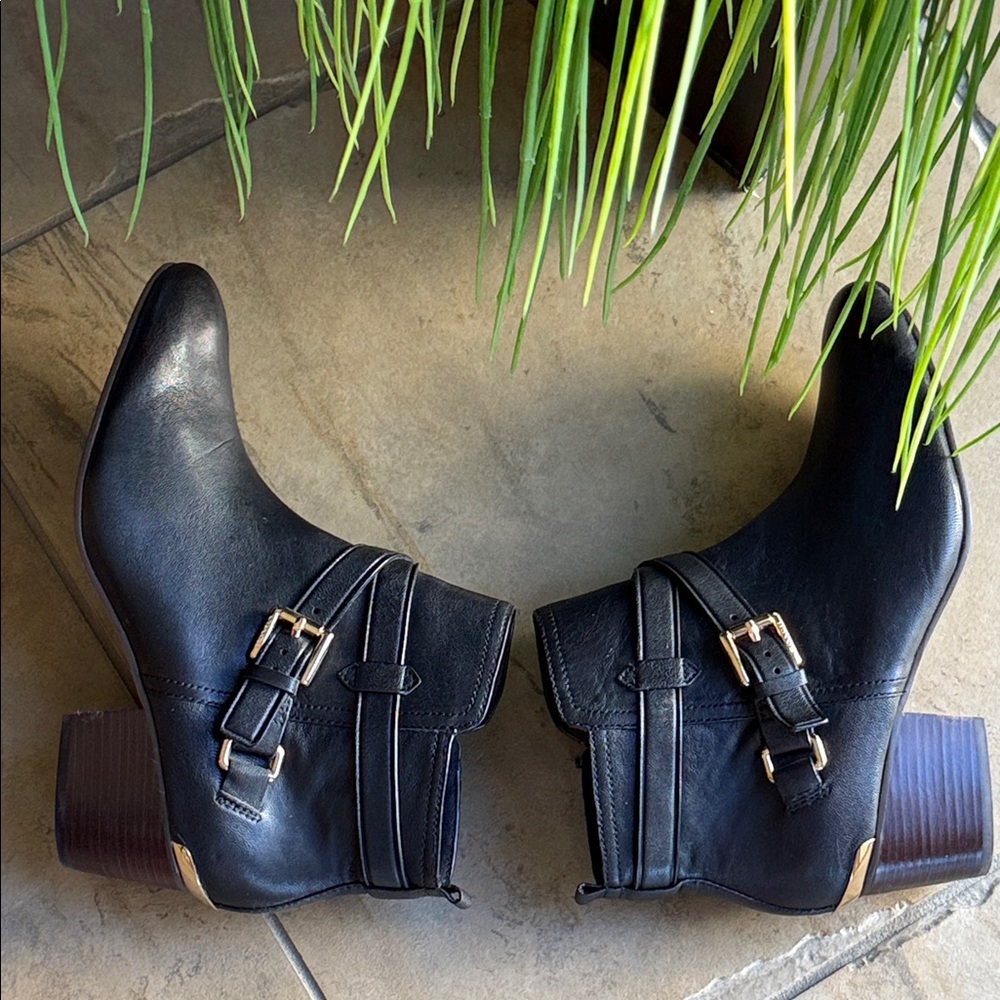 Coach Women’s Black Leather Pauline Heeled Ankle Boots Sz. 9.5